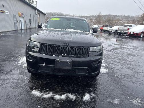 2017 Jeep Grand Cherokee Altitude