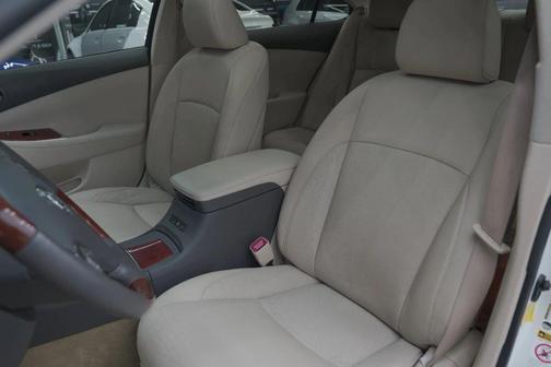 2011 Lexus ES 350 Base