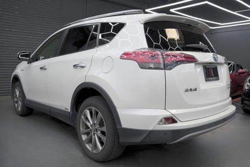 2017 Toyota RAV4 Hybrid Limited