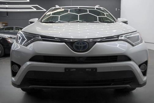 2017 Toyota RAV4 Hybrid Limited