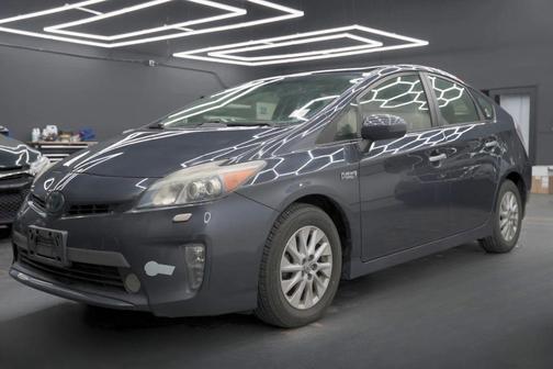 2012 Toyota Prius Plug-in Advanced