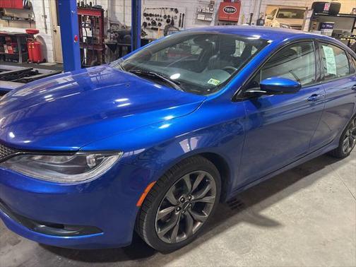 2015 Chrysler 200 S