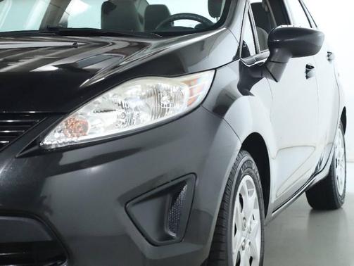 2013 Ford Fiesta S