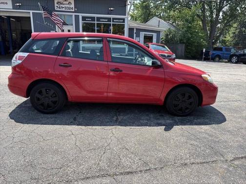 2005 Toyota Matrix Base