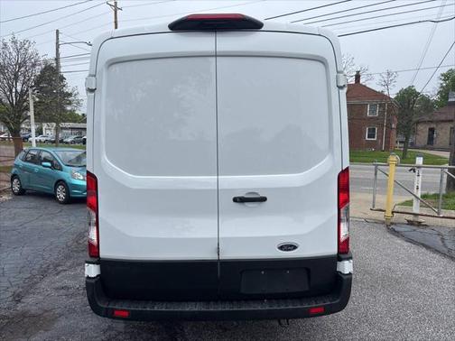 2021 Ford Transit-250 Base