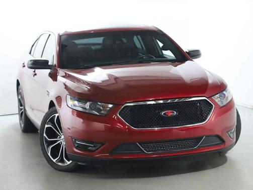 2013 Ford Taurus SHO
