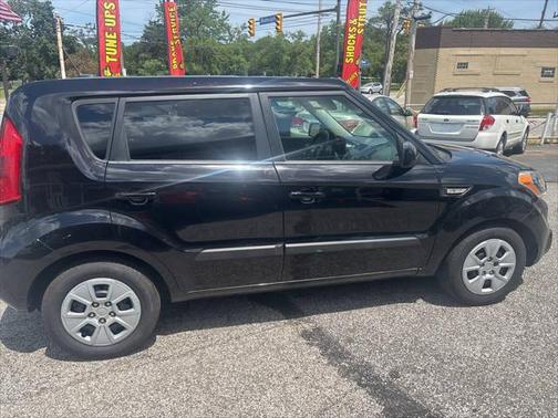 2013 Kia Soul Base