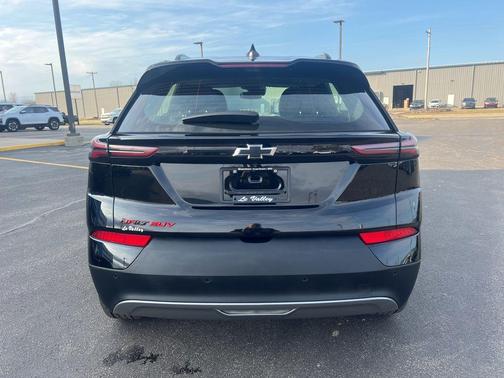 2023 Chevrolet Bolt EUV FWD LT