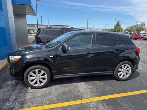 Labrador Black Pearl 2015 Mitsubishi Outlander Sport ES