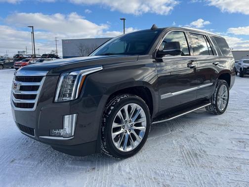 2020 Cadillac Escalade Luxury