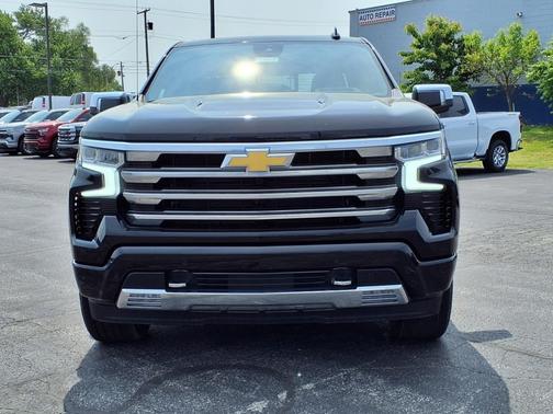 2025 Chevrolet Silverado 1500 High Country