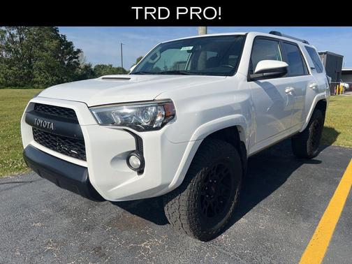 Super White 2016 Toyota 4Runner TRD Pro