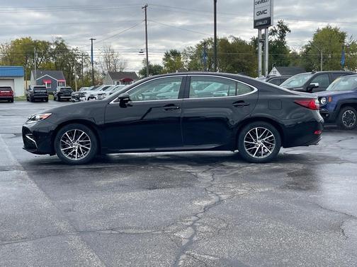 2017 Lexus ES 350 Base