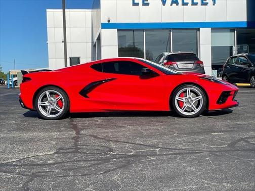 2022 Chevrolet Corvette Stingray w/3LT