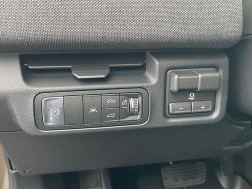 2026 GMC Sierra EV Standard Range Elevation