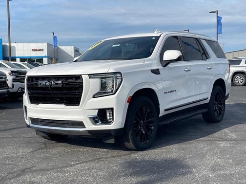 2022 GMC Yukon SLT