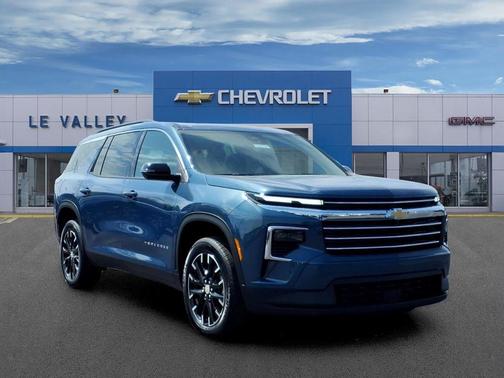Lakeshore Blue Metallic 2026 Chevrolet Traverse LT