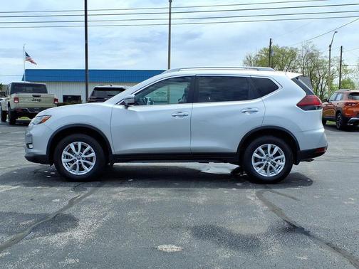 Brilliant Silver 2018 Nissan Rogue SV