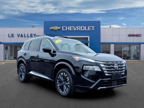 Super Black 2026 Nissan Rogue Platinum