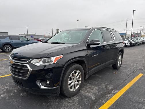 2020 Chevrolet Traverse LT Cloth