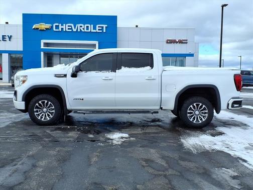 2021 GMC Sierra 1500 AT4