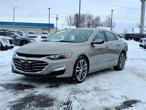 2022 Chevrolet Malibu FWD LT