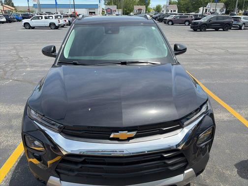 Mosaic Black Metallic 2023 Chevrolet Trailblazer LT