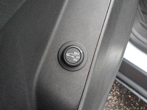 Summit White 2024 Chevrolet Equinox LT