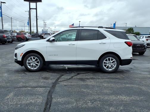 Summit White 2024 Chevrolet Equinox LT