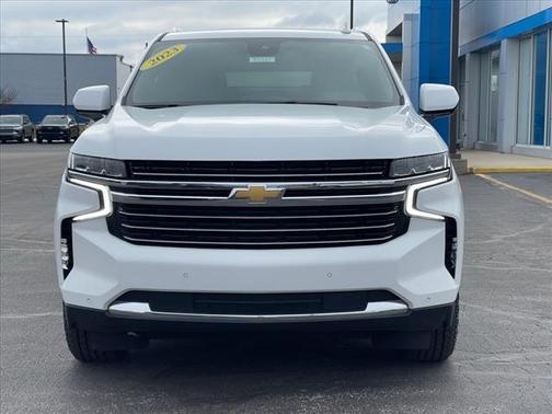 2023 Chevrolet Suburban LT