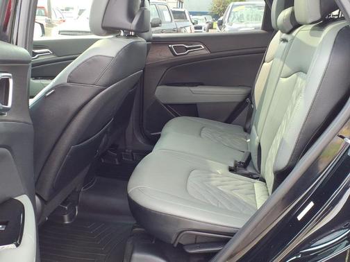 Ebony Black 2023 Kia Sportage S