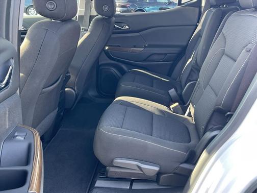 2023 GMC Acadia FWD SLE