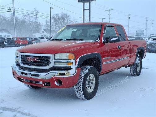 2005 GMC Sierra 2500 SLE H/D Extended Cab