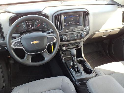 Summit White 2022 Chevrolet Colorado WT