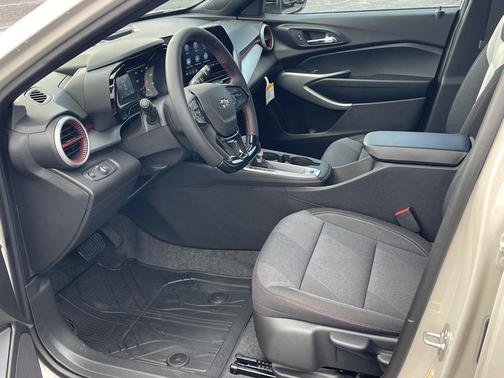 2026 Chevrolet Trax FWD 1RS