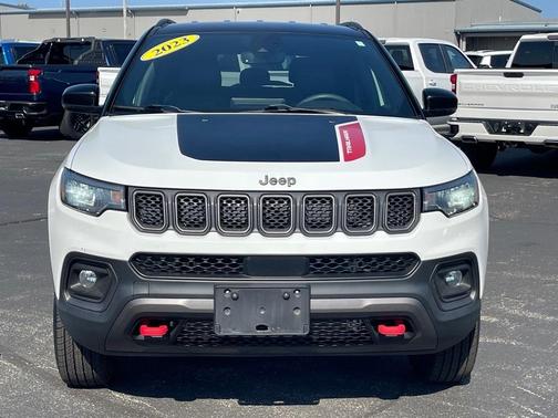 2023 Jeep Compass Trailhawk