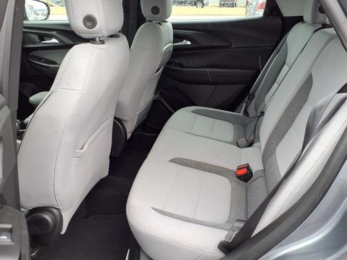 Satin Steel Metallic 2021 Chevrolet Trailblazer LS