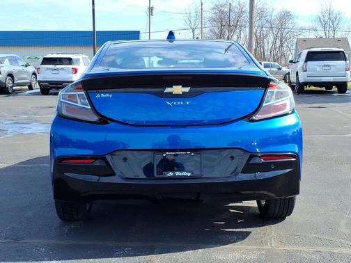 2018 Chevrolet Volt LT