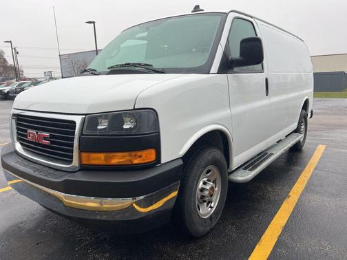 2024 GMC Savana 2500 Work Van