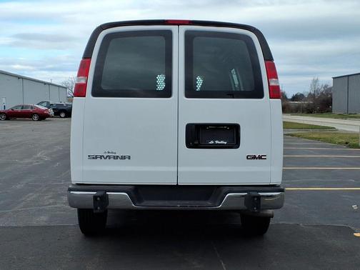 2024 GMC Savana 2500 Work Van