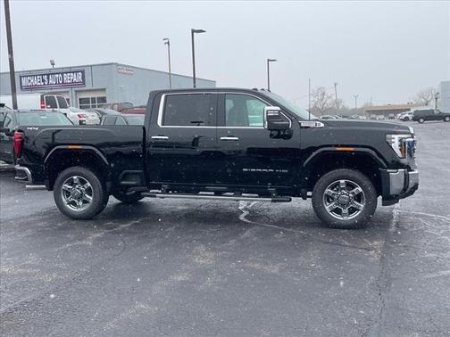 2025 GMC Sierra 2500 SLT