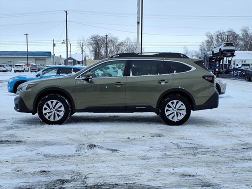 2021 Subaru Outback Premium