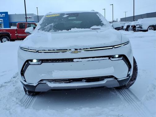 2024 Chevrolet Equinox EV 2LT