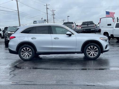 2024 Mercedes-Benz GLC 300 4MATIC