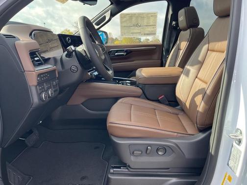 2026 Chevrolet Tahoe 4WD High Country