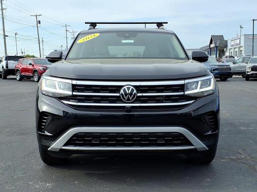 Deep Black Pearl 2021 Volkswagen Atlas 3.6L SEL Premium