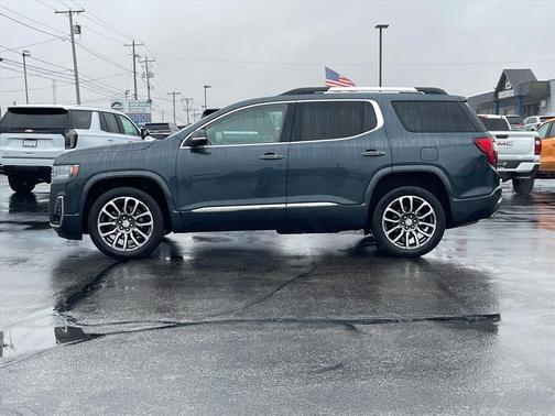 2020 GMC Acadia Denali