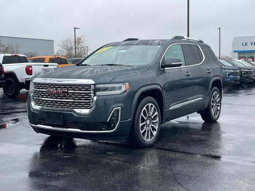 2020 GMC Acadia Denali