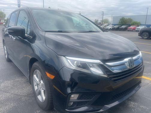 Crystal Black Pearl 2018 Honda Odyssey EX-L