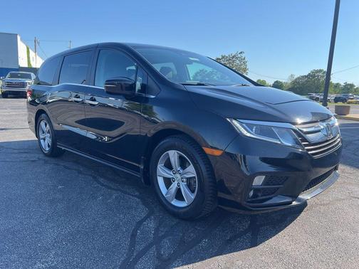 Crystal Black Pearl 2018 Honda Odyssey EX-L
